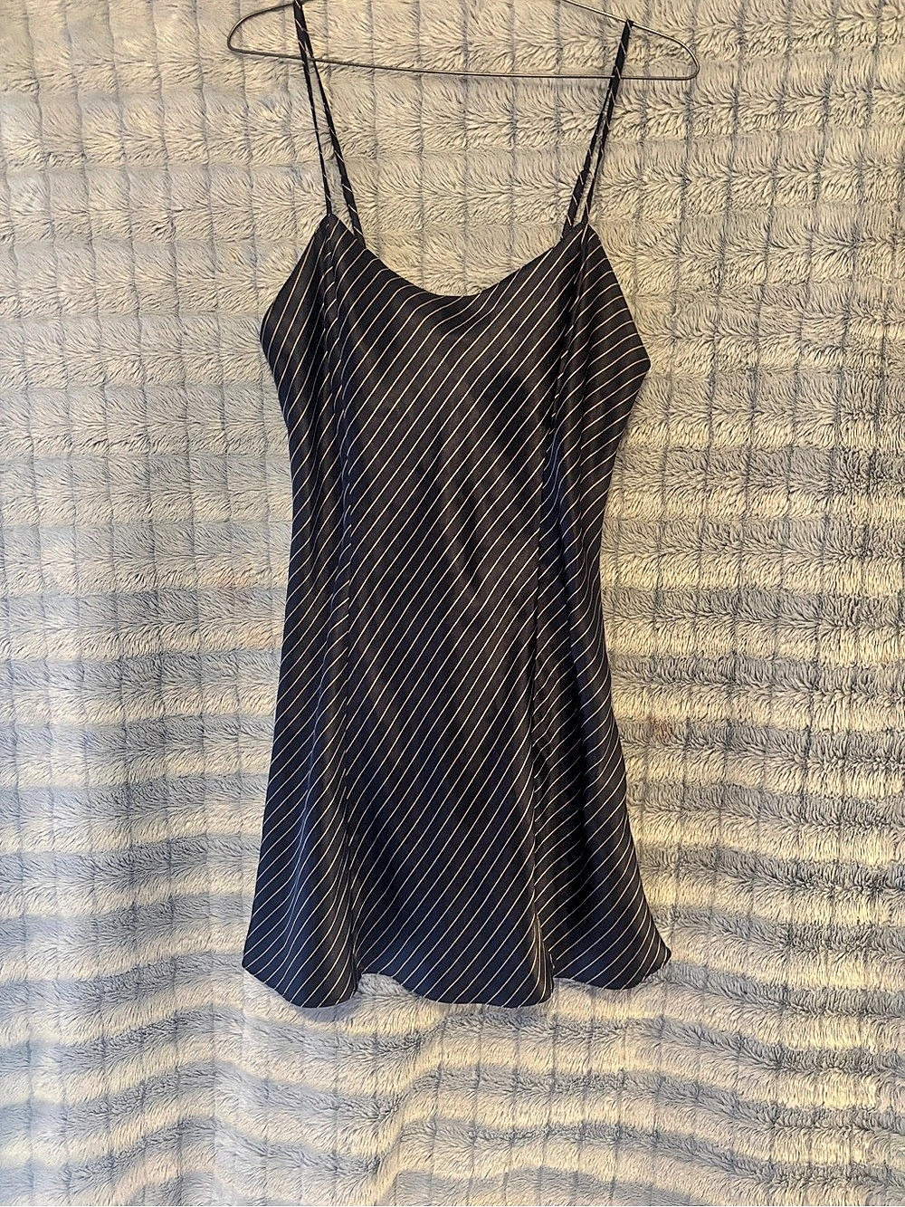 Victoria's Secret Signature Satin Mini Slip Black & Gold Medium